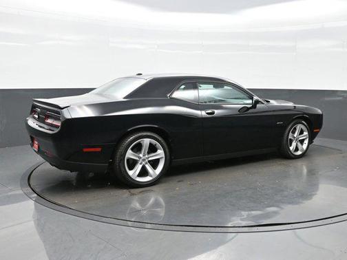 2017 Dodge Challenger R/T