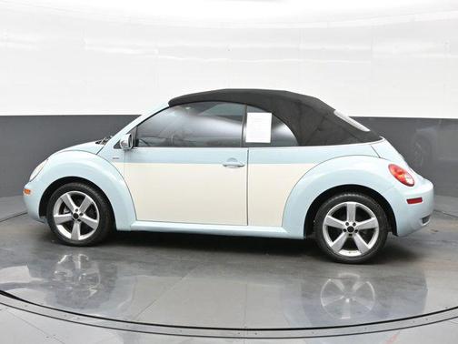 2010 Volkswagen New Beetle 2.5L