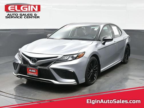 Celestial Silver Metallic/Midnight Black Metallic 2023 Toyota Camry XSE