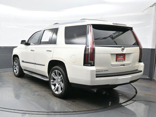 2015 Cadillac Escalade Luxury