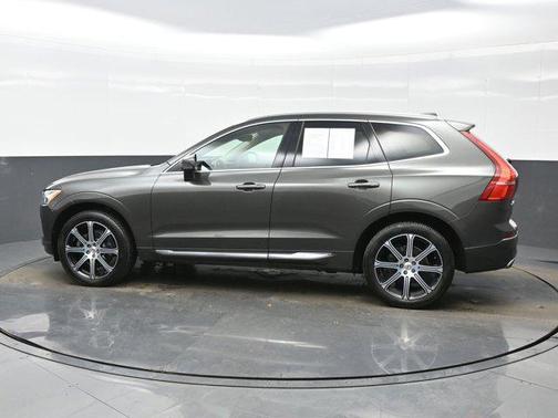 Pine Grey Metallic 2020 Volvo XC60 T5 Inscription