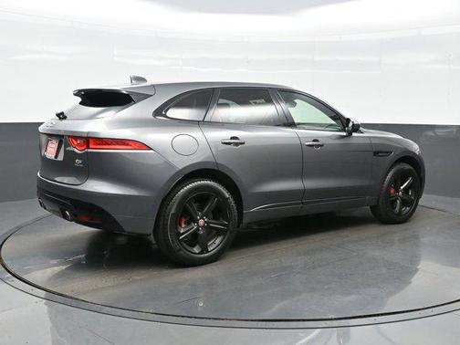 2017 Jaguar F-PACE S