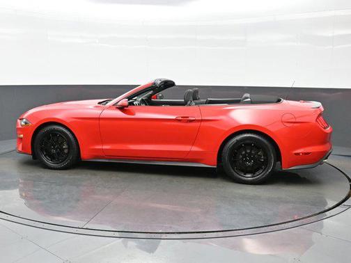 2020 Ford Mustang EcoBoost