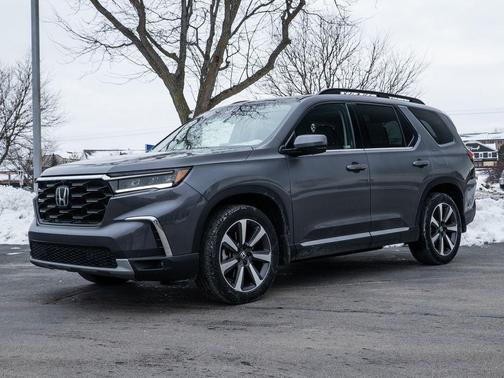 2023 Honda Pilot AWD Elite