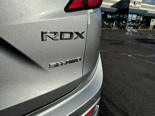 2025 Acura RDX Advance Package