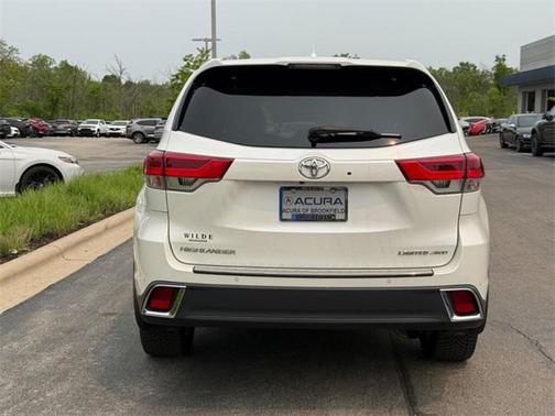 2017 Toyota Highlander Limited Platinum