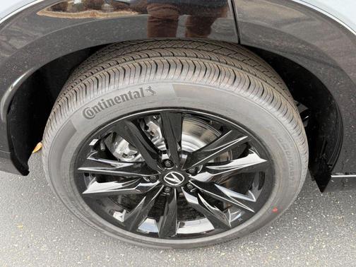 2025 Acura ADX A-Spec with Advance