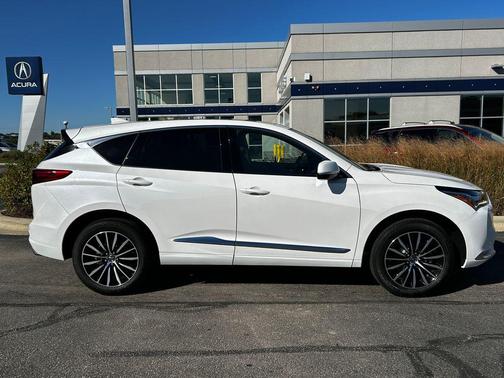 2025 Acura RDX Advance Package