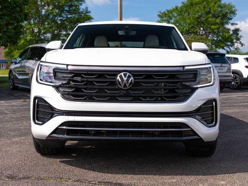 White 2026 Volkswagen Atlas Cross Sport 2.0T SEL Premium