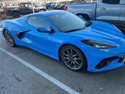 Rapid Blue 2023 Chevrolet Corvette Stingray w/2LT