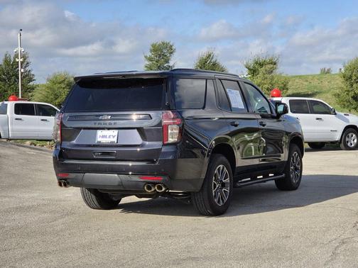 Dark Ash Metallic 2023 Chevrolet Tahoe Z71