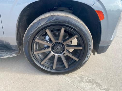 2022 Chevrolet Tahoe RST