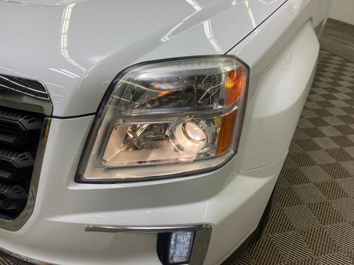 2017 GMC Terrain SLE-2