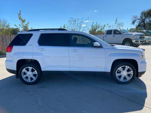 2017 GMC Terrain SLE-2