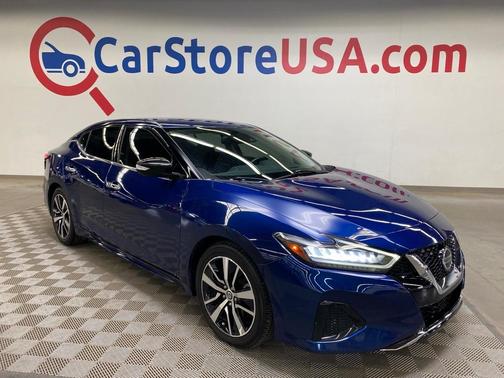 2022 Nissan Maxima SV