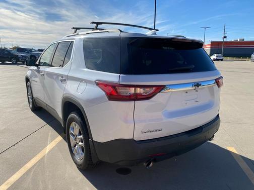 2019 Chevrolet Traverse LT Cloth