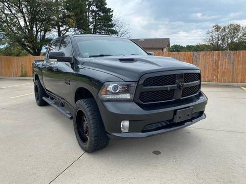 2017 RAM 1500 Sport