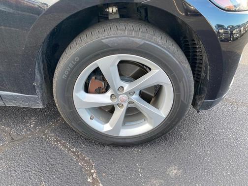 2017 Jaguar F-PACE 35t Premium