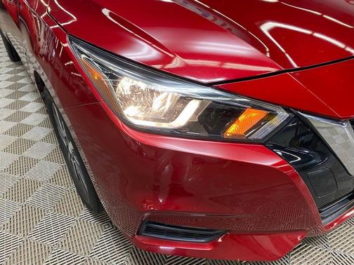 2020 Nissan Versa 1.6 SV
