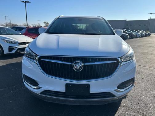 2020 Buick Enclave Essence