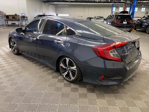 2016 Honda Civic Touring