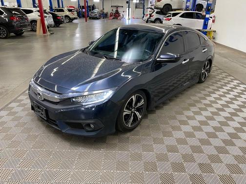 2016 Honda Civic Touring