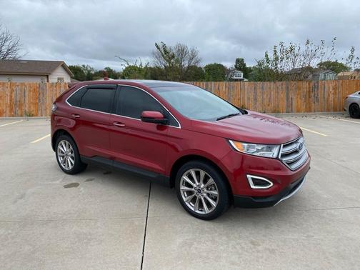 2017 Ford Edge Titanium