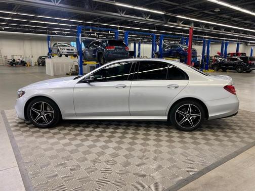 2019 Mercedes-Benz E-Class E 300