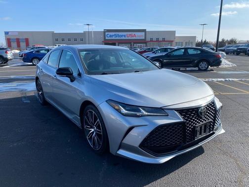 2019 Toyota Avalon 