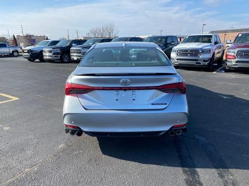 2019 Toyota Avalon 