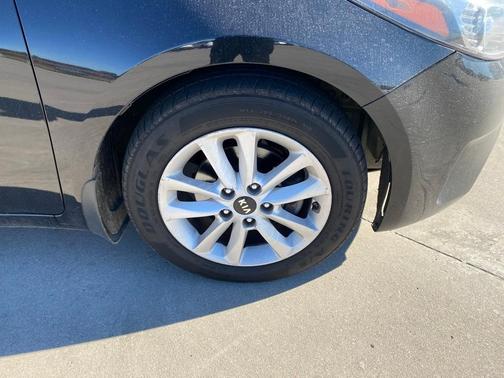 2017 Kia Forte S