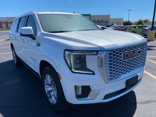 2022 GMC Yukon XL Denali