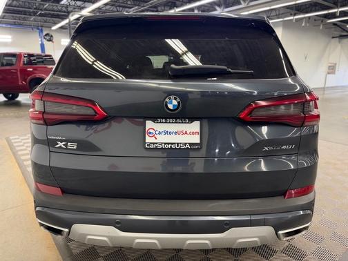 Arctic Gray Metallic 2019 BMW X5 xDrive40i
