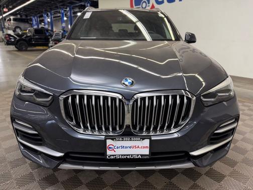 Arctic Gray Metallic 2019 BMW X5 xDrive40i