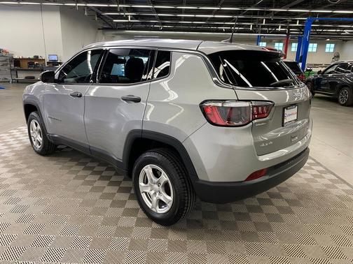 2022 Jeep Compass Sport