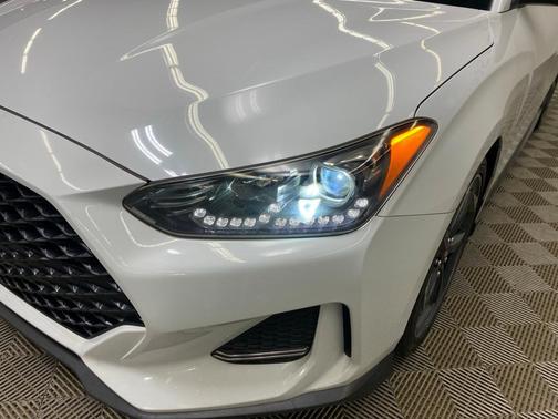 2019 Hyundai Veloster Turbo