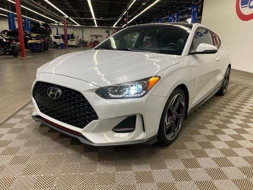 2019 Hyundai Veloster Turbo