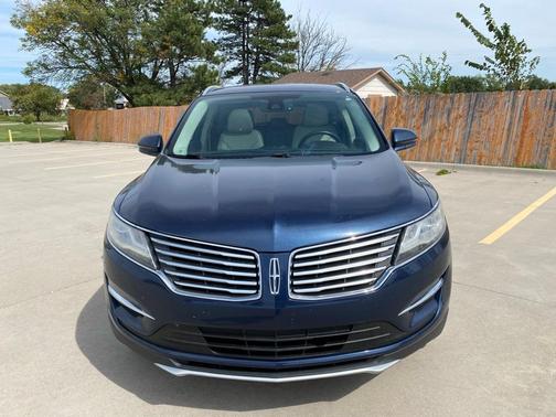 2017 Lincoln MKC Reserve