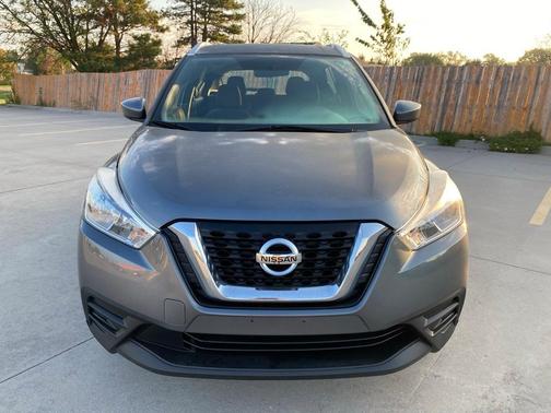 2019 Nissan Kicks SV