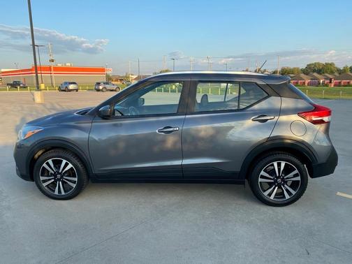 2019 Nissan Kicks SV