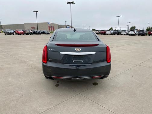 2017 Cadillac XTS Luxury