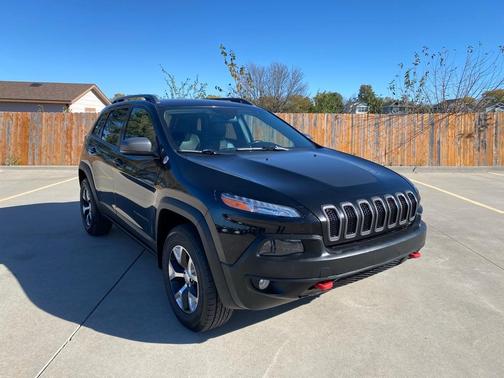 2018 Jeep Cherokee Trailhawk