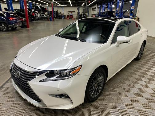 2018 Lexus ES 350 Base