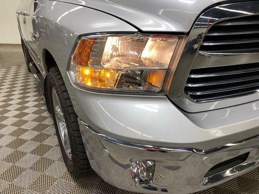 2015 RAM 1500 SLT