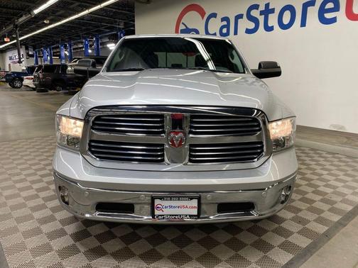2015 RAM 1500 SLT
