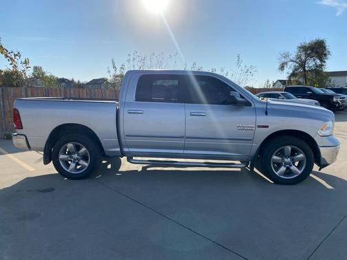 2015 RAM 1500 SLT