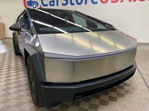 2024 Tesla Cybertruck Base