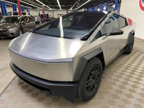 2024 Tesla Cybertruck Base