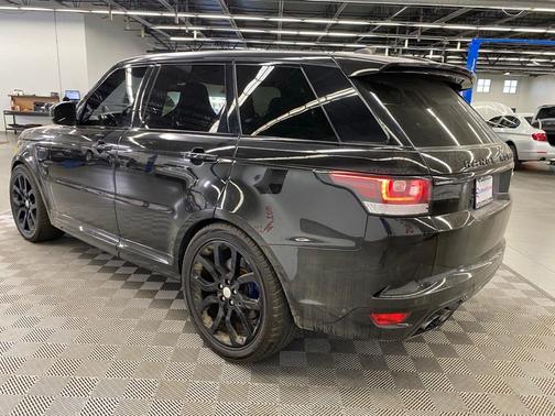 2017 Land Rover Range Rover Sport 5.0L Supercharged SVR