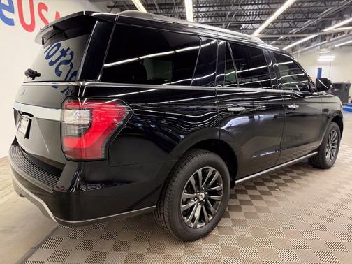 Black Metallic 2021 Ford Expedition Limited